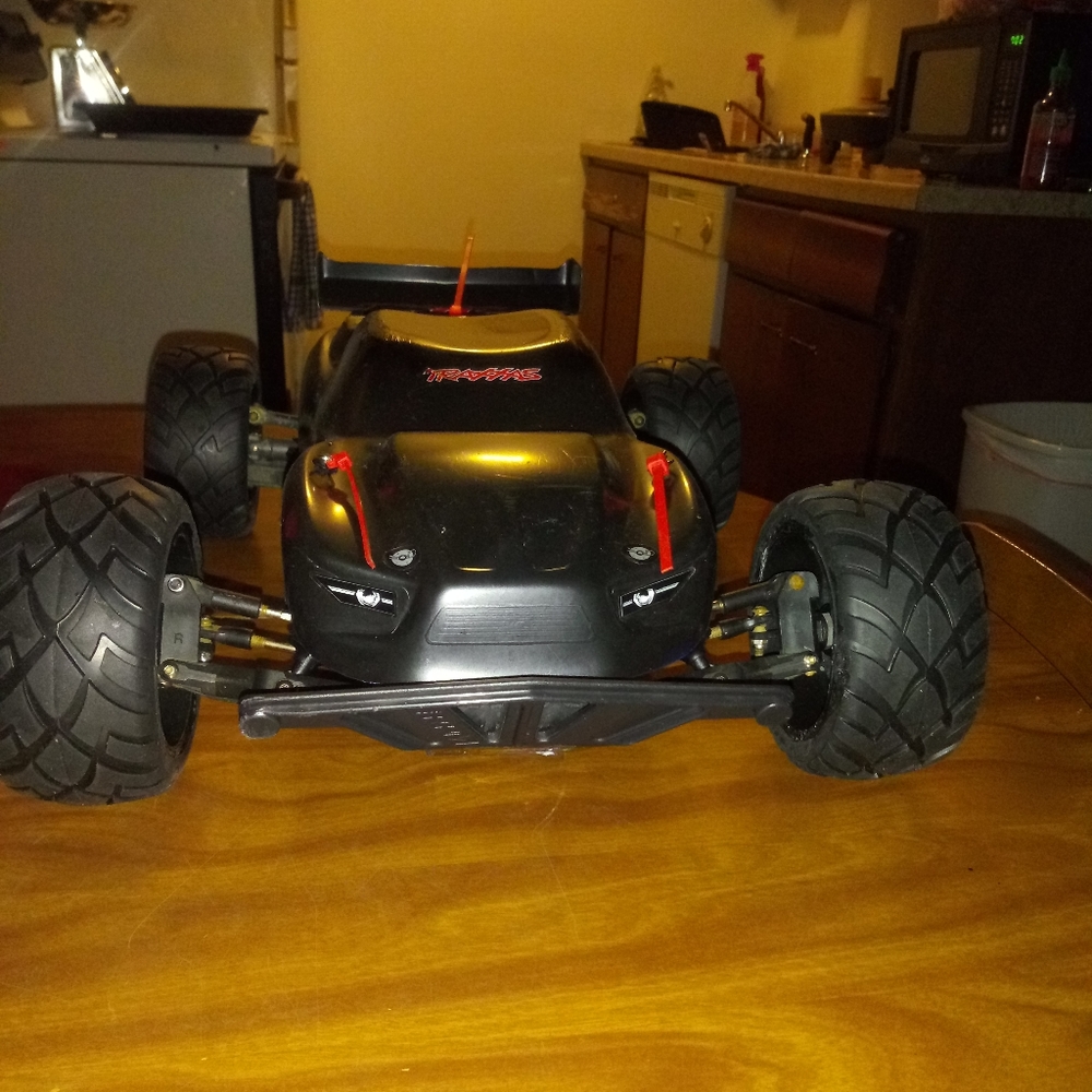 Rustler vxl - Picture 3 of 8